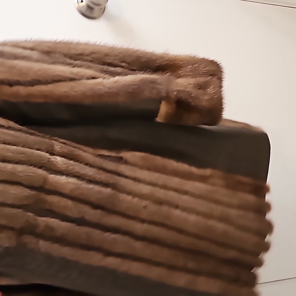 Vintage Genuine Mahogany Mink Sectioned Fur Coat W/Leather (70s-80s) Size XS - Picture 6 of 14